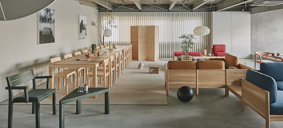 Das Langenthaler Textilunternehmen Création Baumann gestaltet den Showroom des Möbelherstellers Karimoku in Tokio neu, gemeinsam mit Designer Shunsuke Kato.Bild : zVg/Création Baumann AG