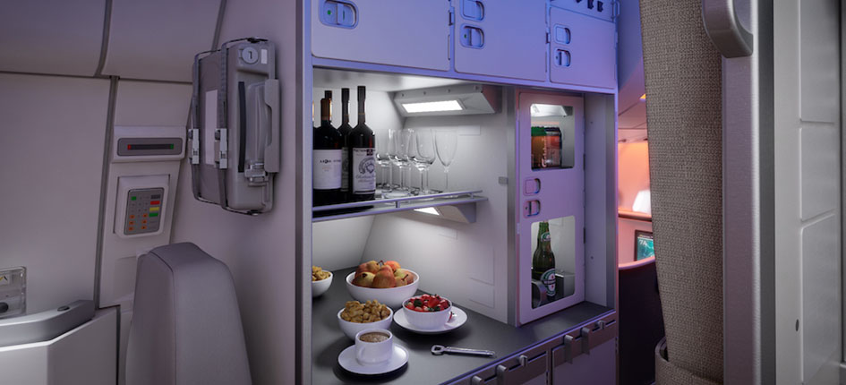 Die von Bucher ausgelieferten individuell gestalteten Bordküchen bieten intelligente Befestigungssysteme und integrierte elektrische Schnittstellen. Bild: zVg Bucher Leichtbau