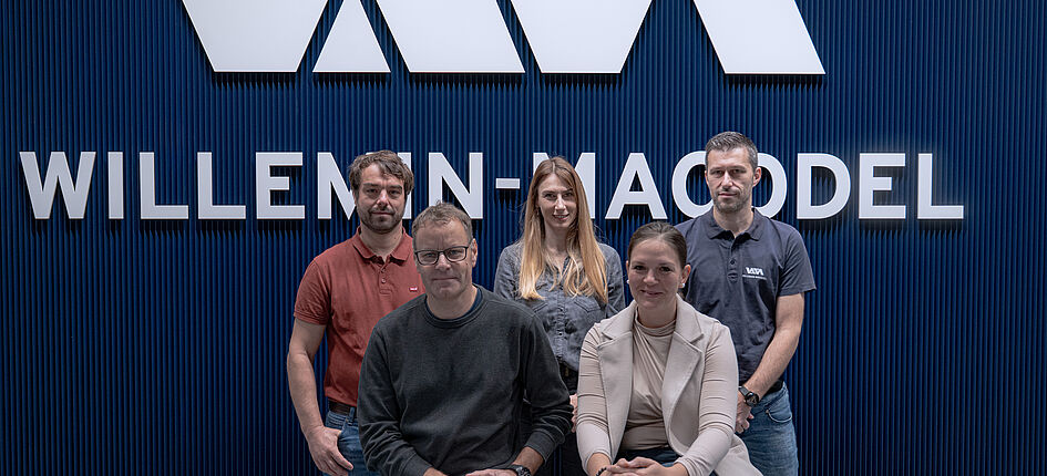 Das Willemin-Macodel-Team erhält die EcoVadis-Bronzemedaille und beginnt am Swiss-Triple-Impact-Programm teilzunehmen. Bild: zVg/Willemin-Macodel SA