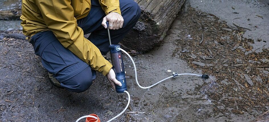 Katadyn präsentiert seine neue Generation tragbarer Wasserfilter- und -reinigungsgeräte. Bild:  Katadyn Group AG