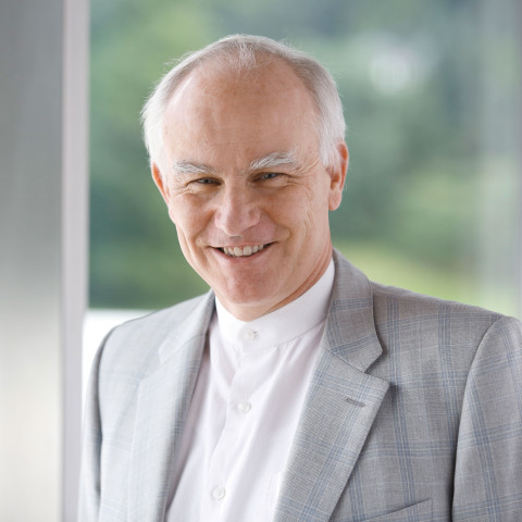 General Counsel und Mitglied der Konzernleitung F. Hoffmann-La Roche AG