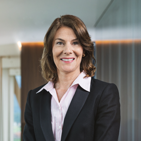 Dr. Annette Luther